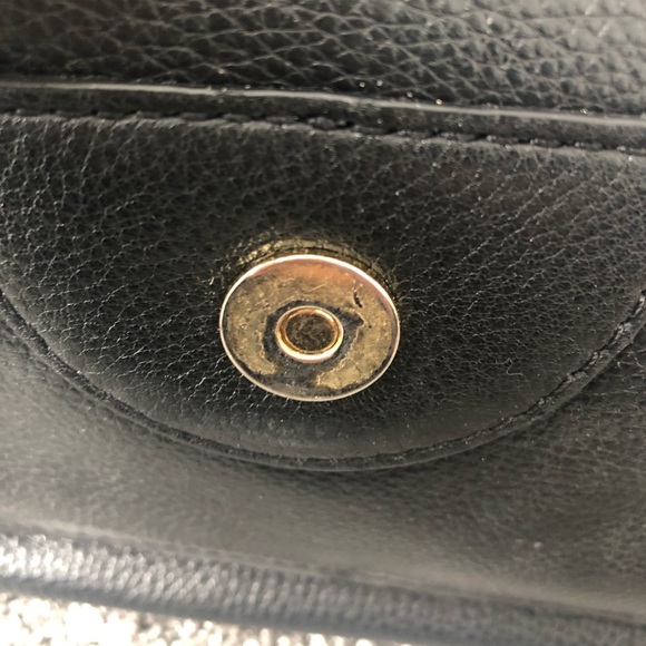 DONATING NEXT WEEK- Michael Kors crossbody bag - Picture 7 of 9